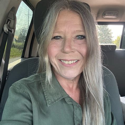 Ashley St Clair age is becoming a hot topic among her social followers 6