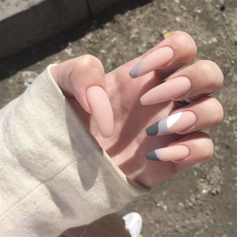 Pin de Kari Arguedas en Nails | Manicura de uñas, Diseños de esmalte de ...