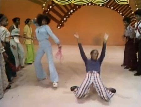 1000+ images about Soul Train on Pinterest | Soul train host, Interview ...