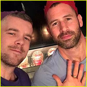 Russell Tovey & Boyfriend Steve Brockman Celebrate Christmas Together | Christmas, Russell Tovey ...