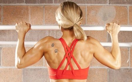 Defined Shoulders Women