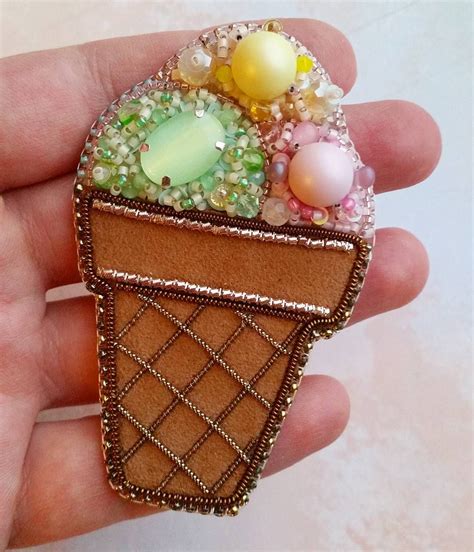 Одно из пяти мороженок уже нашло свою хозяйку🍦💕 тут видно как будут ...