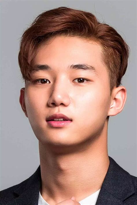 Corte De Cabelo Coreano Masculino Cacheado - Corte de Cabelo Coreano Masculino | Moda Para Homens en 2024