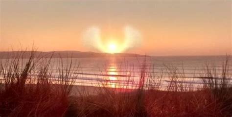 Sunset ‘Angel Wings’ in the sky over Cornwall, UK