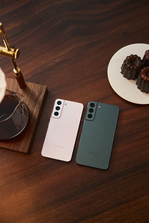 Samsung Galaxy S22, Galaxy S22+ и какво предлагат новите смартфони ...
