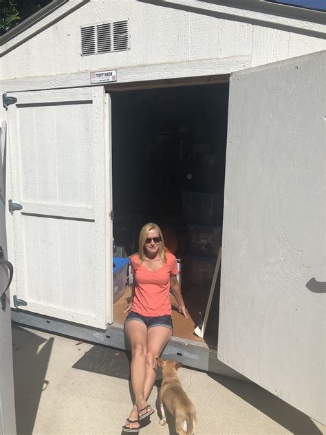 Angela Kinsey's Feet