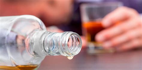 El consumo de alcohol causa el 4% de las muertes en Catalunya