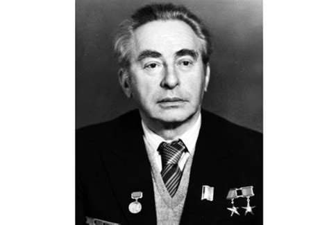 Nudelman Alexander - outstanding designer of weapons and civil ...