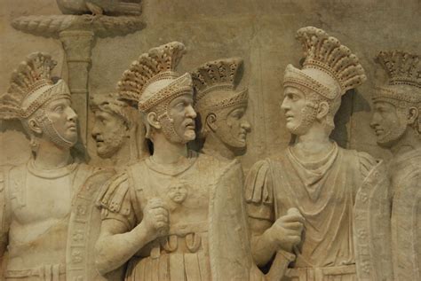 gambar pasir monumen perancis louvre museum lensa seni candi