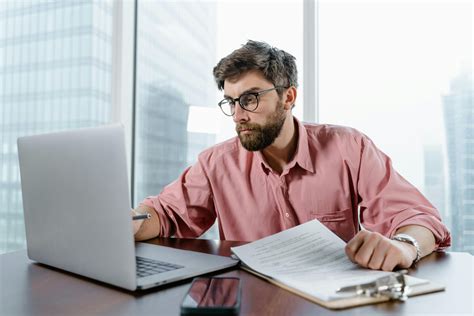 ¿Qué hace un gerente de proyectos de TI? Salario y certificaciones valiosas