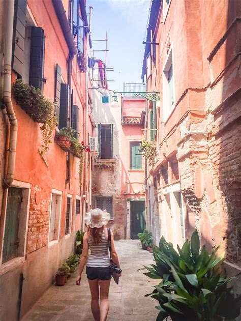 Photo Essay: 3 Days in Romantic Venice | Non Stop Destination