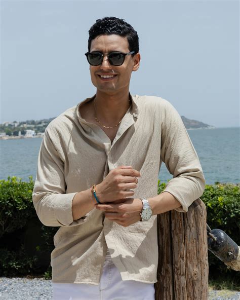 10 Beach Outfits for Men | Best Beach Outfit Ideas for Summer