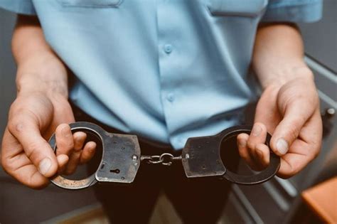 Возможно ли прекращение уголовного дела по ст. 264 ук рф? | Принцип ...