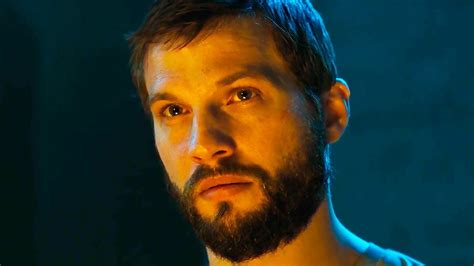 Апгрейд — Русский трейлер (Дубляж, 2018) - YouTube