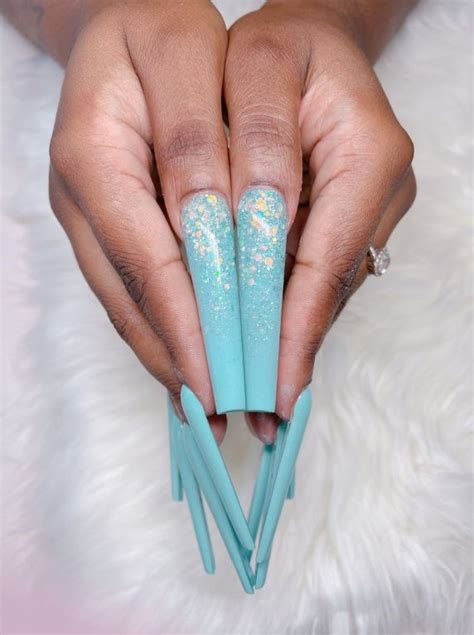 Paris Nail