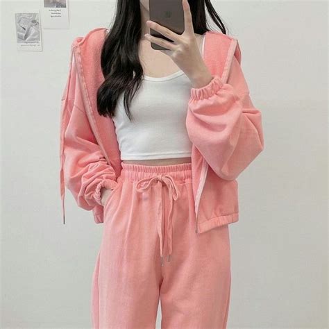 @𝒏𝒄𝒉𝒙𝒒 | Модная одежда для девушек, Подростковые модные наряды ...