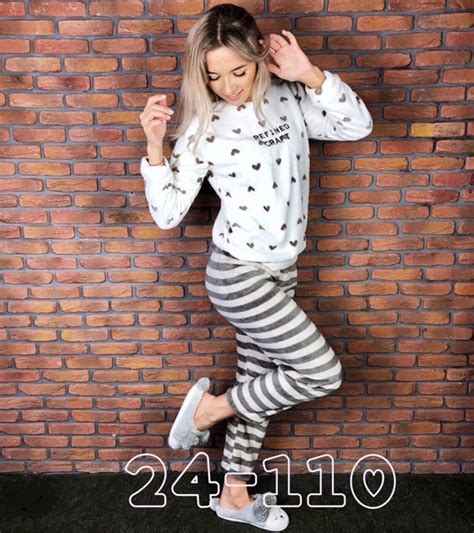 Милые бархатные пижамки с котиками Цена 720₽ (за штуку) 笠Размер: 42-44 ...