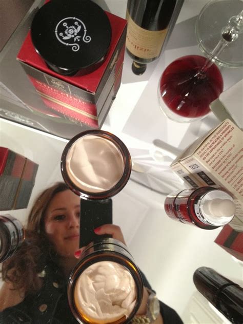 Apivita Wine Elixir – Fashion in my eyes