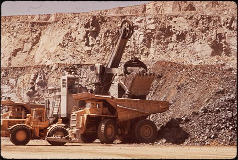 time  buy katanga mining  tsxkat