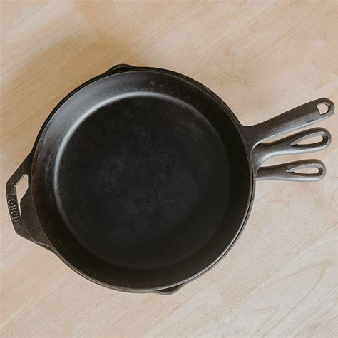 Cast Iron Pans - A Little Less Toxic