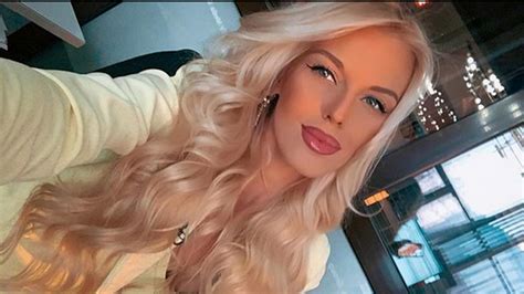 Натали Трифонова подкара звяр за 200 бона - Клюки - Новини Бг