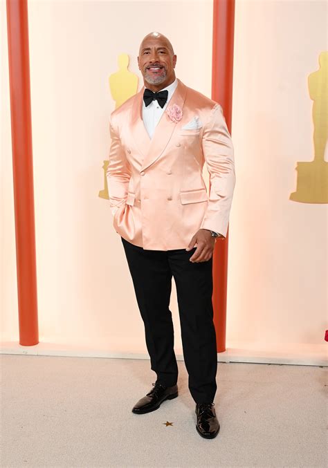 Dwayne The Rock Johnson Dons Ballet Pink Suit at Oscars Red Carpet ’23 ...