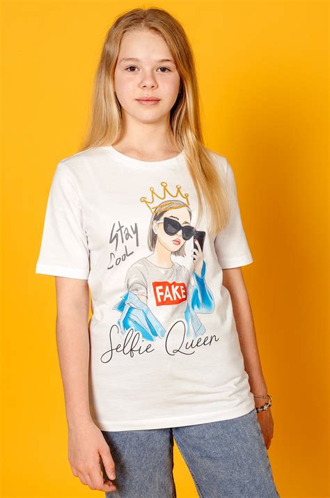 Футболка для девочки Happy Fox 6604166 белый купить оптом в HappyWear.ru