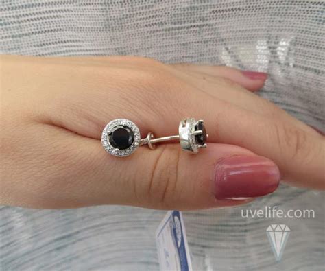 Сережки-гвоздики купить в интернет-магазине Ювелир Лайф