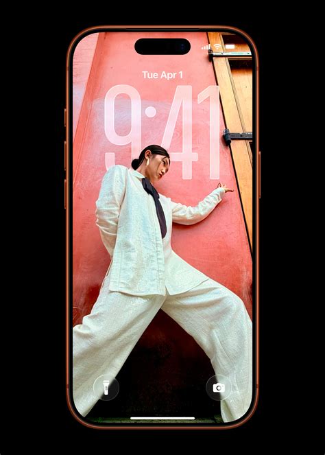 Apple unveils iPhone 17 Pro and iPhone 17 Pro Max - Apple (UK)