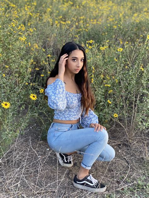 TW Pornstars - Kiarra Kai 🧡🤍🩷. Twitter. I’m best on my knees, that’s