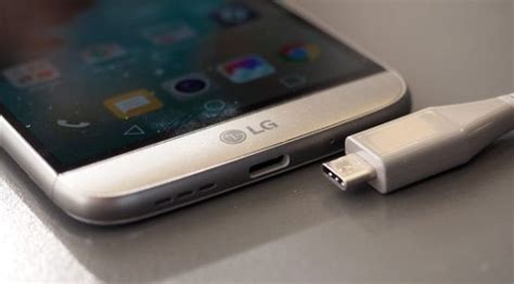 TOP 5 Best Smartphones with USB Type-C - Device-Boom