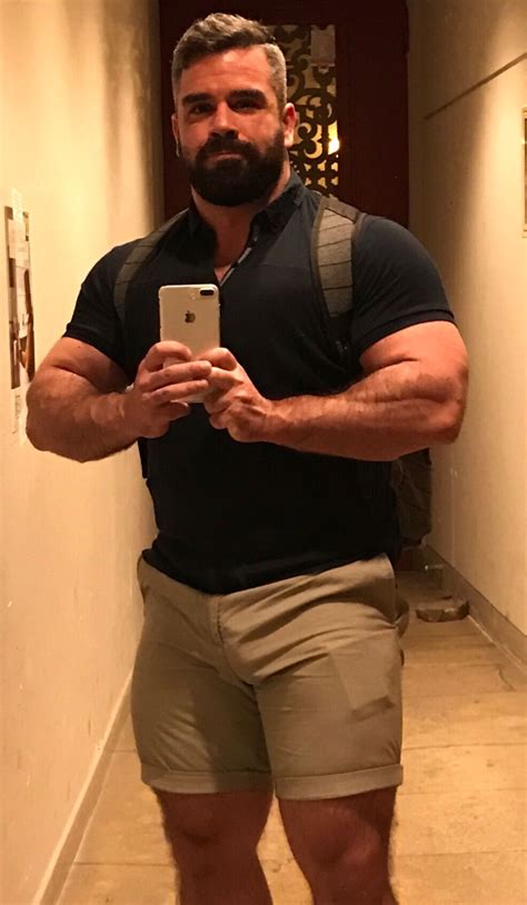 Pin by redactedcxnkaoh on Bearded woofs!! | Bearded men hot, Scruffy