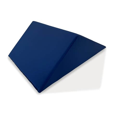 Designers argue over the best layout for a 25 x 8 27