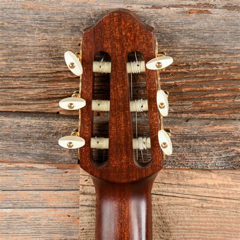 Yamaha SLG100N Silent Guitar Natural – Chicago Music Exchange