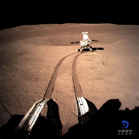 China broadcasts 'thrilling' pictures from the far side of the moon ...