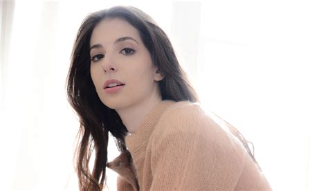 Genevieve Buechner Wallpapers - 4k, HD Genevieve Buechner Backgrounds