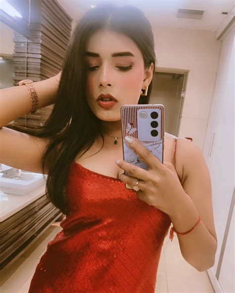 Pooja Rajpoot (@poojarajpoot8561) • Instagram photos and videos