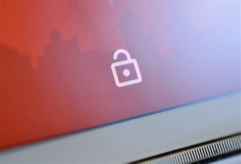 Verizon Convinces FCC to Kill Its 60-Day Phone Unlocking Rule and That ...