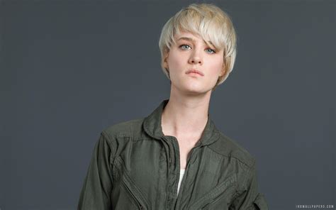 Mackenzie Davis Wallpapers - Wallpaper Cave