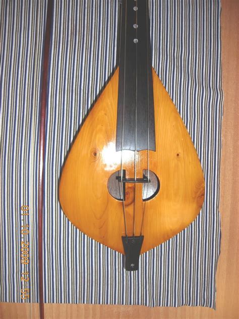 ΚΑΛΛΙΤΕΧΝΙΚΟ ΕΡΓΑΣΤΗΡΙ ΛΥΡΑΣ_ATELIER luthier LYRA_Κρητική παραδοσιακή ...