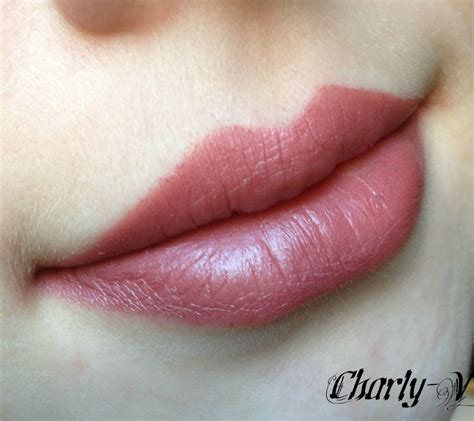 Карандаш для губ Eva Mosaic Make Up Lips lip liner в оттенке нежно ...