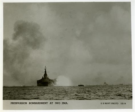 US battleship firing artillery guns at Iwo Jima, Japan, 1945 | The ...