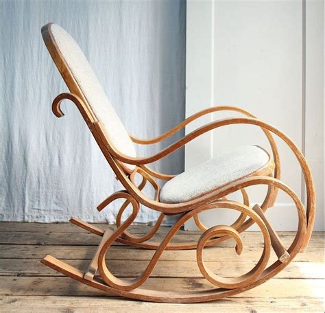 кресло качалка дизайн | Bentwood rocking chair, Living room rocking ...