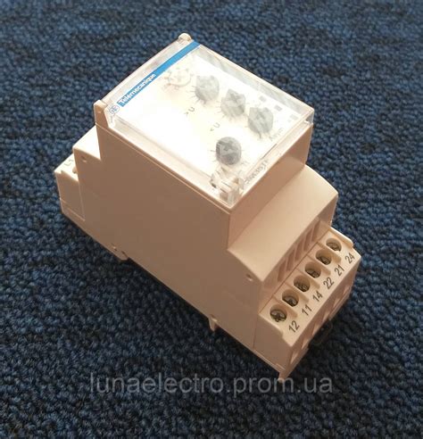 Купить Реле контроля напряжения RM35TF30 Schneider Electric ...