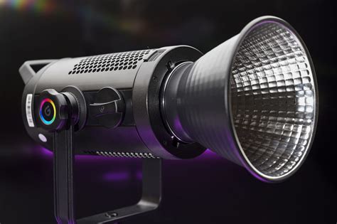 Godox SZ150R Review - Welcome To The The RGB COB Revolution