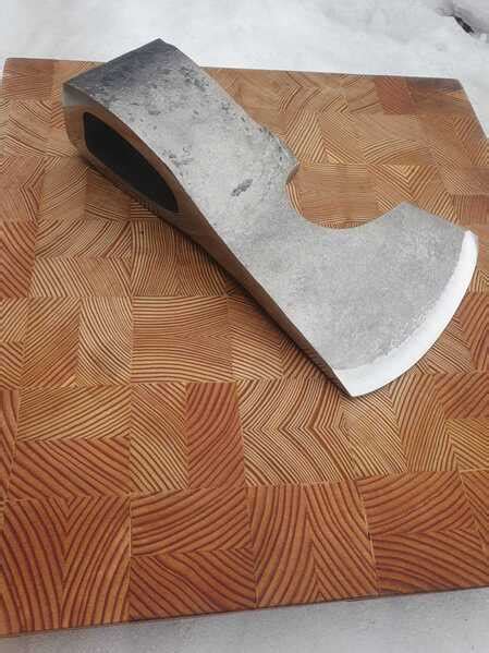 Продам таежный топор (без топорища) цена 2900 г. Нижний Новгород