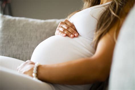 Woman's Blocked Milk Duct While Pregnant Was Actually Terminal Cancer