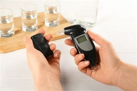 Paras alkometri (2024) – Parhaat alkometrit testissä