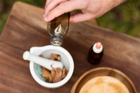 Capture the Essence of Autumn with Fall Essential Oil Blends