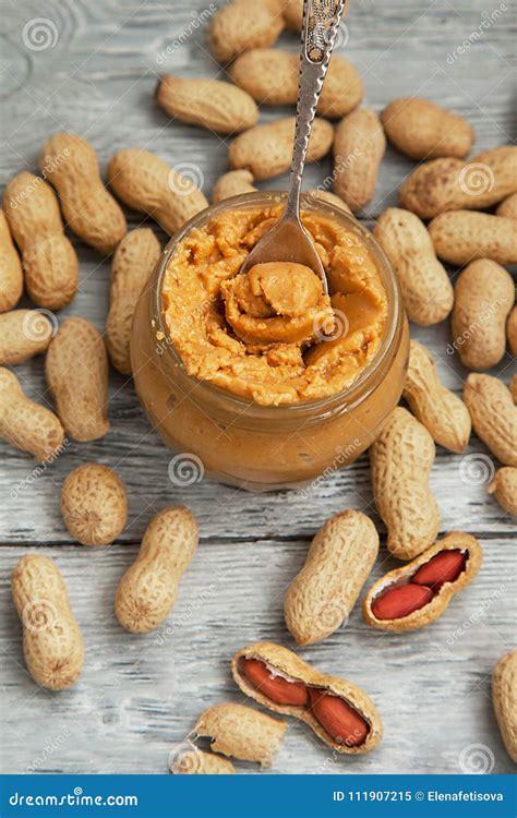 how to open a peanut butter jar